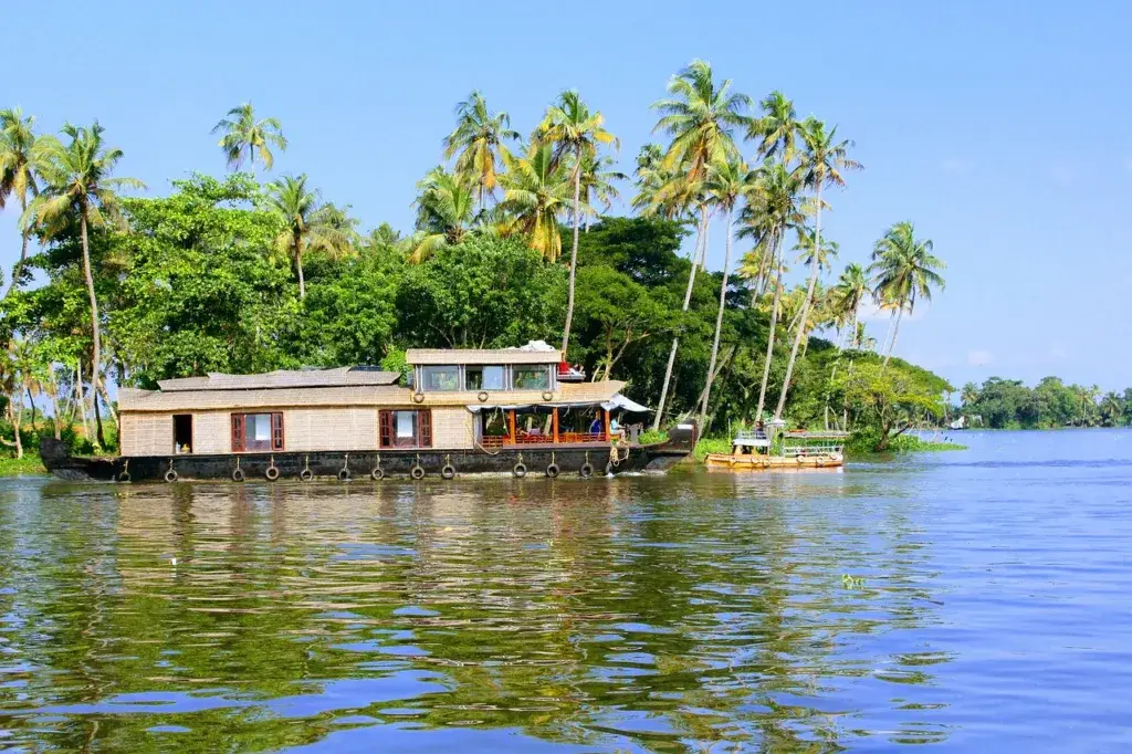 Alleppey House Boat -Kerala